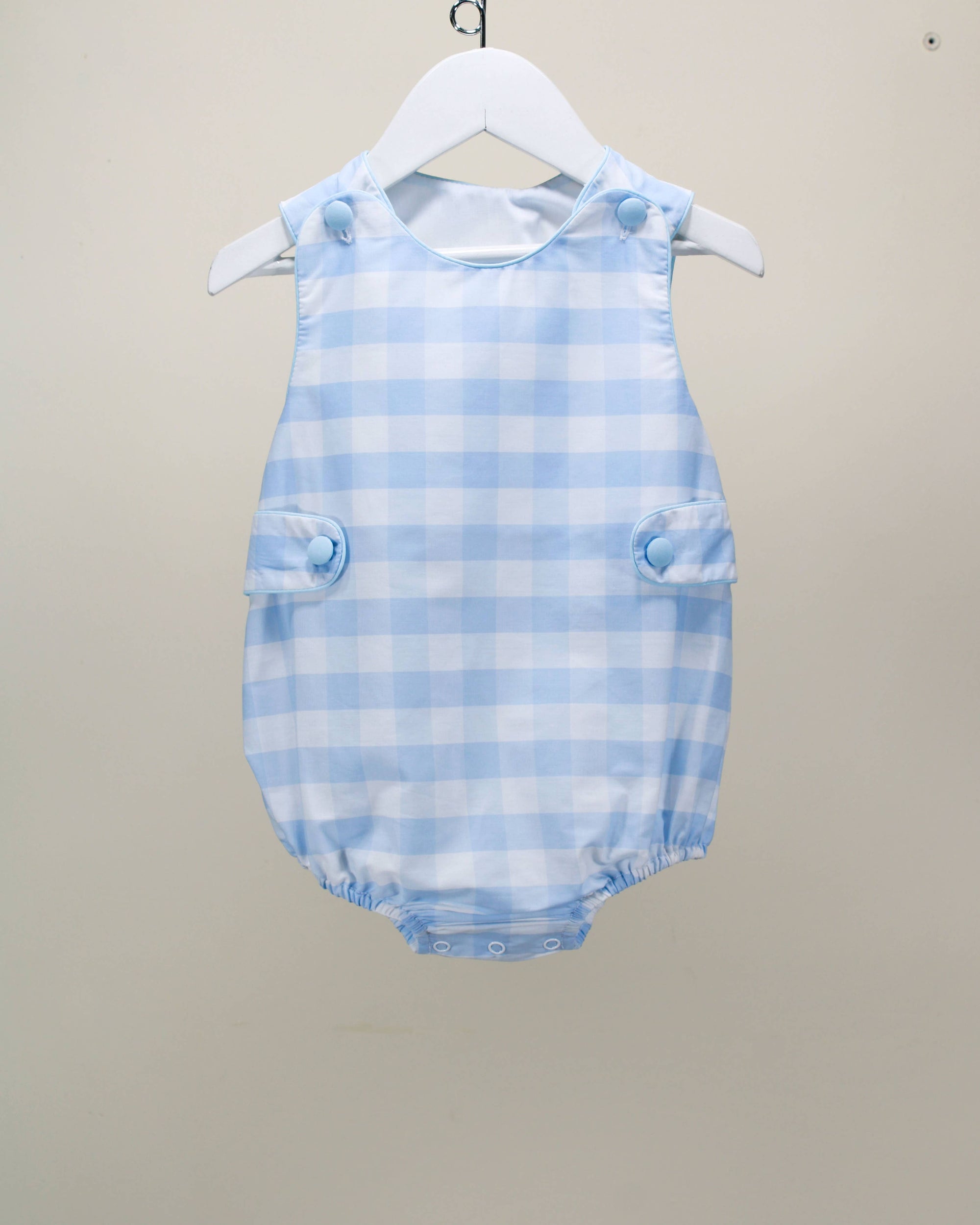 Charming Blue Oliver Bubble